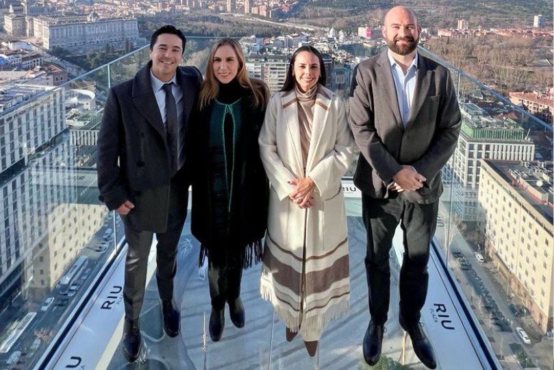 uploads/6/32/01 (132).Jpg